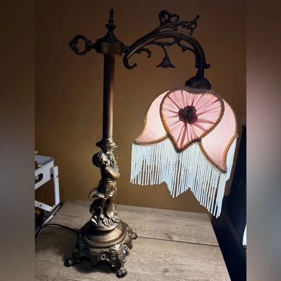 Vintage Cherub Bridge Arm Table Lamp Beaded Fringe Shade Victorian Boudoir Lamp - Picture 3 of 3